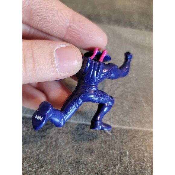 McDonald's 2011 blue robot alien toy figure Mini - Picture 6 of 6